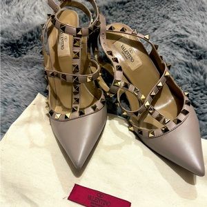 Very elegant orginal Valentino